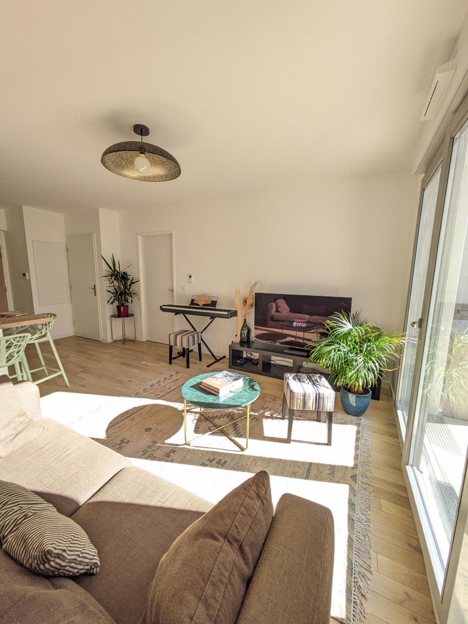 Appartement De Standing Avec Jardin Clamart Exterior foto